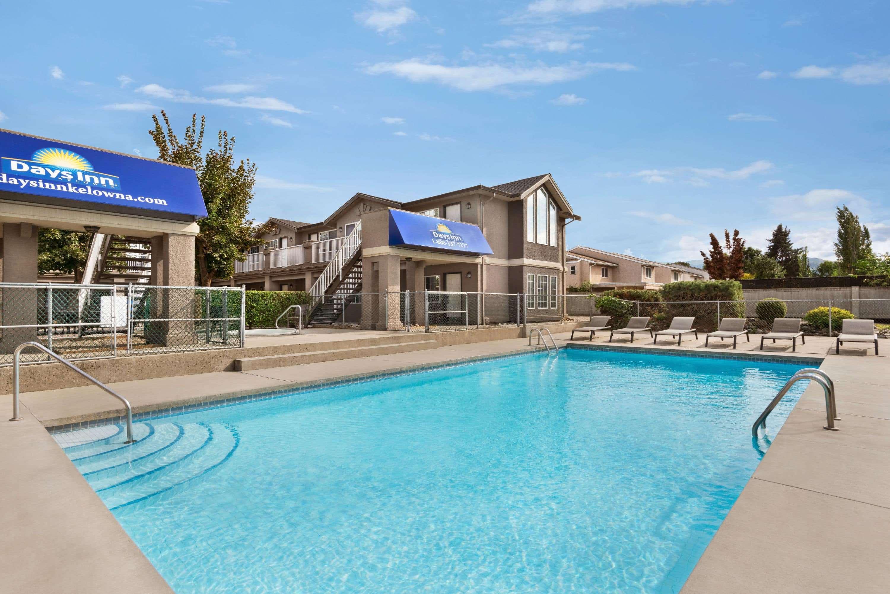 Days Inn By Wyndham Kelowna Buitenkant foto