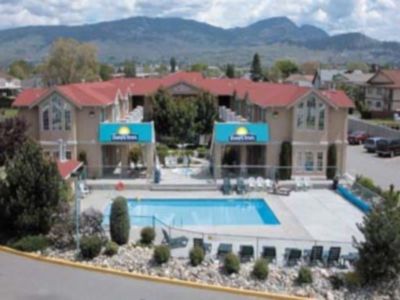 Days Inn By Wyndham Kelowna Buitenkant foto